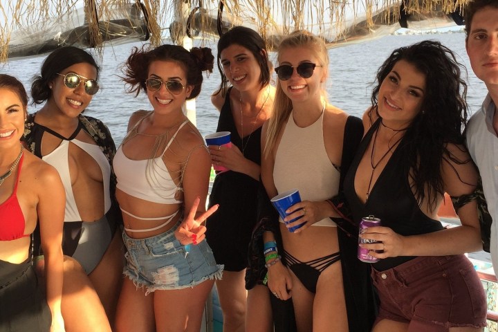 Princess Sumaya bint Hassan et al. posing for a photo